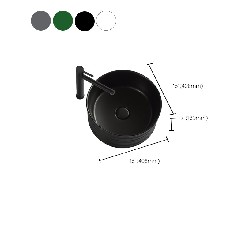 Modern Vessel Bathroom Sink Circular Porcelain with Pop-Up Drain Vessel Sink Clearhalo 'Bathroom Remodel & Bathroom Fixtures' 'Bathroom Sinks & Faucet Components' 'Bathroom Sinks' 'bathroom_sink' 'Home Improvement' 'home_improvement' 'home_improvement_bathroom_sink' 6694845