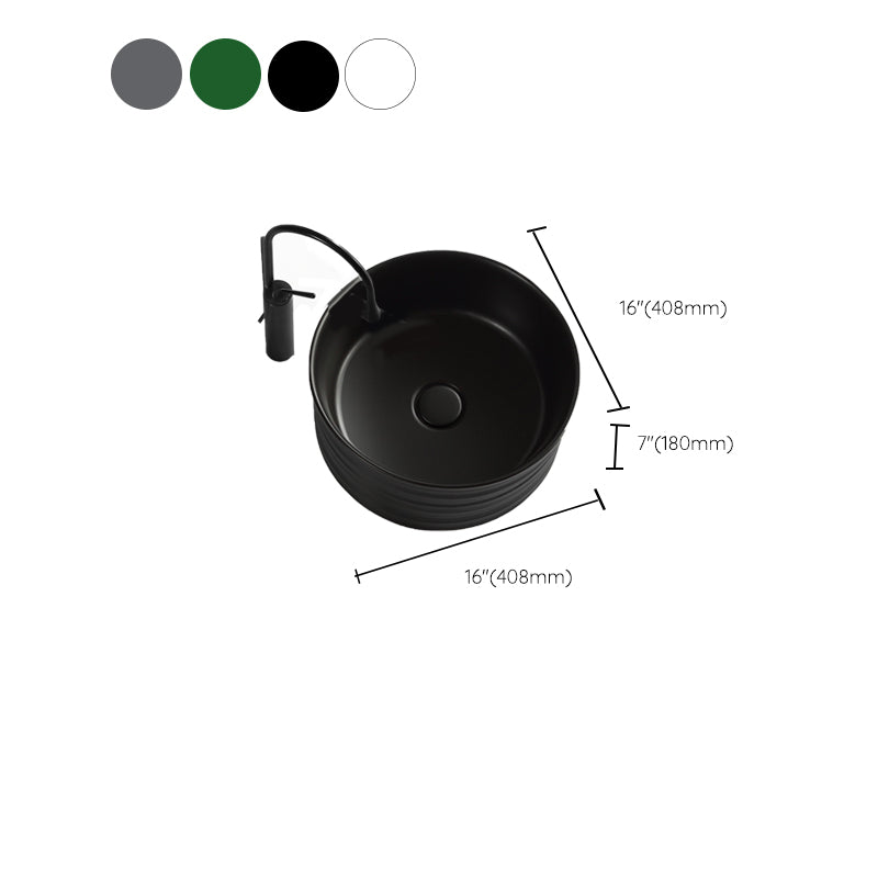 Modern Vessel Bathroom Sink Circular Porcelain with Pop-Up Drain Vessel Sink Clearhalo 'Bathroom Remodel & Bathroom Fixtures' 'Bathroom Sinks & Faucet Components' 'Bathroom Sinks' 'bathroom_sink' 'Home Improvement' 'home_improvement' 'home_improvement_bathroom_sink' 6694846