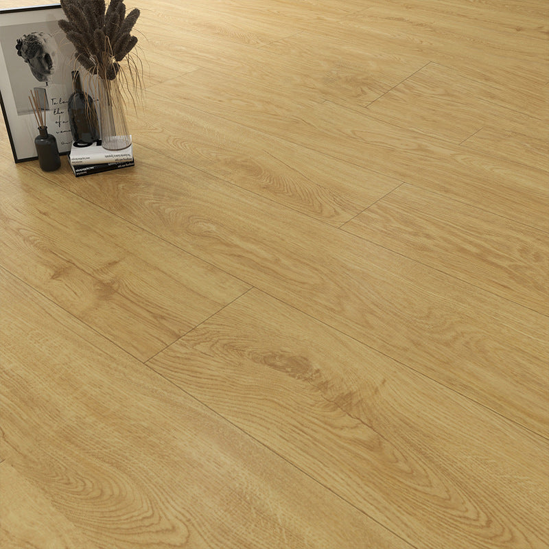 Rectangle PVC Flooring Wood Design Peel & Stick Vinyl Flooring Oak Clearhalo 'Flooring 'Home Improvement' 'home_improvement' 'home_improvement_vinyl_flooring' 'Vinyl Flooring' 'vinyl_flooring' Walls and Ceiling' 6695449