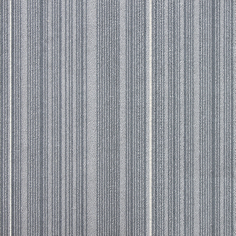 Carpet Tile Fade Resistant Solid Color Self Peel and Stick Carpet Tiles Living Room Light Gray Clearhalo 'Carpet Tiles & Carpet Squares' 'carpet_tiles_carpet_squares' 'Flooring 'Home Improvement' 'home_improvement' 'home_improvement_carpet_tiles_carpet_squares' Walls and Ceiling' 6695546