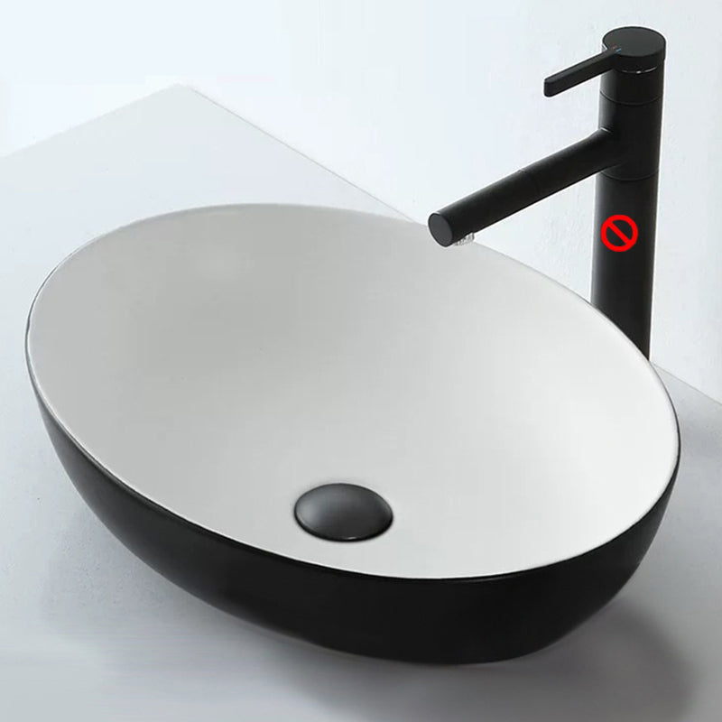 Modern Vessel Bathroom Sink Oval Porcelain with Pop-Up Drain Vessel Black White Clearhalo 'Bathroom Remodel & Bathroom Fixtures' 'Bathroom Sinks & Faucet Components' 'Bathroom Sinks' 'bathroom_sink' 'Home Improvement' 'home_improvement' 'home_improvement_bathroom_sink' 6713004