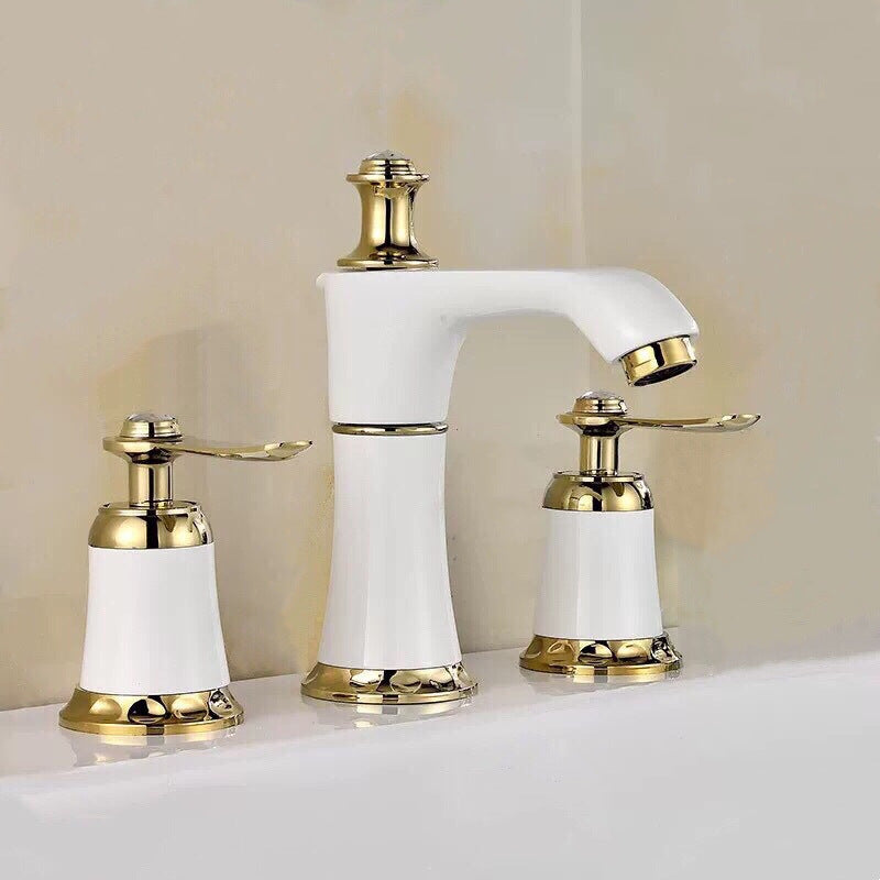 Glam Style Faucet Widespread Sink Faucet with 2 Handles and 3 Holes Clearhalo 'Bathroom Remodel & Bathroom Fixtures' 'Bathroom Sink Faucets' 'Bathroom Sinks & Faucet Components' 'bathroom_sink_faucets' 'Home Improvement' 'home_improvement' 'home_improvement_bathroom_sink_faucets' 6713377
