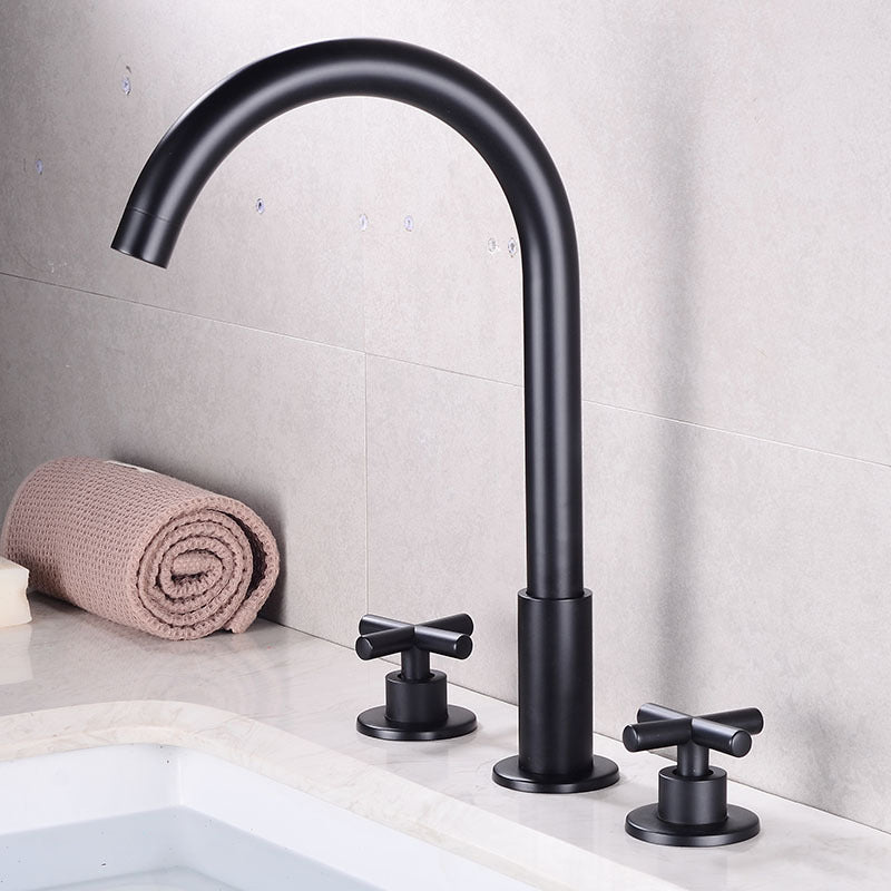 Widespread Bathroom Sink Faucet Double Handle Faucet with 3 Holes Clearhalo 'Bathroom Remodel & Bathroom Fixtures' 'Bathroom Sink Faucets' 'Bathroom Sinks & Faucet Components' 'bathroom_sink_faucets' 'Home Improvement' 'home_improvement' 'home_improvement_bathroom_sink_faucets' 6713392