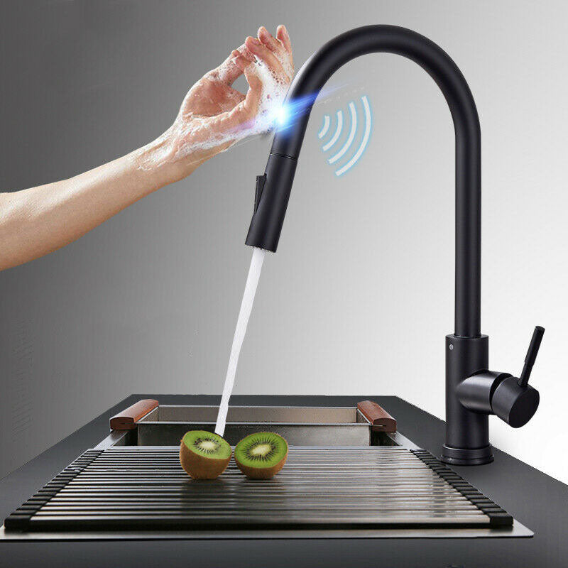 Contemporary Single Handle Kitchen Faucet 1-Hold Faucet with Pull out Sprayer Black Touchless Clearhalo 'Home Improvement' 'home_improvement' 'home_improvement_kitchen_faucets' 'Kitchen Faucets' 'Kitchen Remodel & Kitchen Fixtures' 'Kitchen Sinks & Faucet Components' 'kitchen_faucets' 6727211