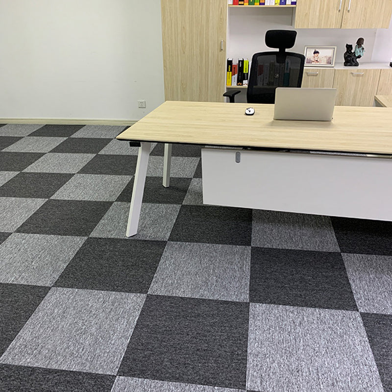 Carpet Tile Fade Resistant Non-Skid Solid Color Loose Lay Carpet Tile Bedroom Clearhalo 'Carpet Tiles & Carpet Squares' 'carpet_tiles_carpet_squares' 'Flooring 'Home Improvement' 'home_improvement' 'home_improvement_carpet_tiles_carpet_squares' Walls and Ceiling' 6727721