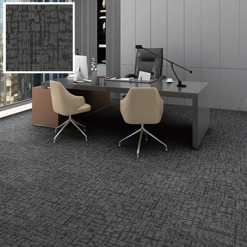 Carpet Tile Fade Resistant Non-Skid Solid Color Loose Lay Carpet Tile Bedroom Dark Gray Clearhalo 'Carpet Tiles & Carpet Squares' 'carpet_tiles_carpet_squares' 'Flooring 'Home Improvement' 'home_improvement' 'home_improvement_carpet_tiles_carpet_squares' Walls and Ceiling' 6727725