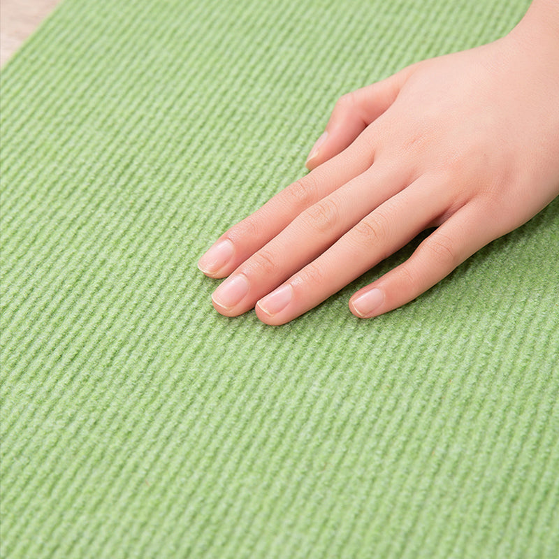 Carpet Tile Fade Resistant Solid Color Self-Stick Carpet Tiles Living Room Clearhalo 'Carpet Tiles & Carpet Squares' 'carpet_tiles_carpet_squares' 'Flooring 'Home Improvement' 'home_improvement' 'home_improvement_carpet_tiles_carpet_squares' Walls and Ceiling' 6727747