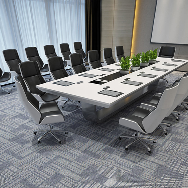 Carpet Tile Non-Skid Fade Resistant Geometry Loose Lay Carpet Tiles Bedroom Grey 9-Piece Set Clearhalo 'Carpet Tiles & Carpet Squares' 'carpet_tiles_carpet_squares' 'Flooring 'Home Improvement' 'home_improvement' 'home_improvement_carpet_tiles_carpet_squares' Walls and Ceiling' 6727756