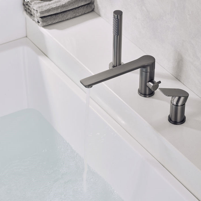 Deck Mounted Copper Roman Tub Faucet Low Arc Roman Freestanding Faucet Clearhalo 'Bathroom Remodel & Bathroom Fixtures' 'Bathtub Faucets' 'bathtub_faucets' 'Home Improvement' 'home_improvement' 'home_improvement_bathtub_faucets' 6728049