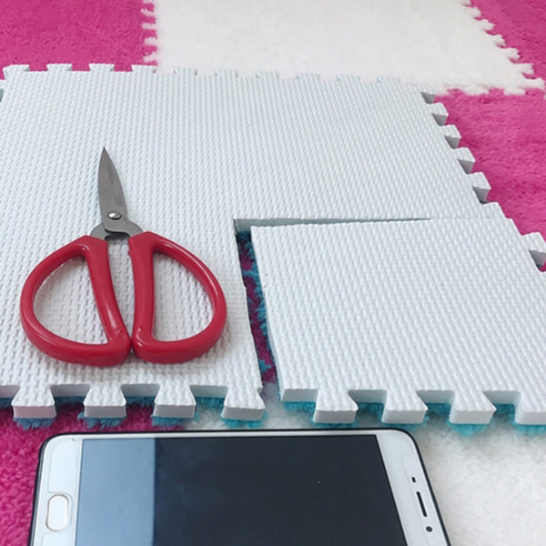 Carpet Floor Tile Level Loop Interlocking Non-Skid Carpet Tiles Clearhalo 'Carpet Tiles & Carpet Squares' 'carpet_tiles_carpet_squares' 'Flooring 'Home Improvement' 'home_improvement' 'home_improvement_carpet_tiles_carpet_squares' Walls and Ceiling' 6728584