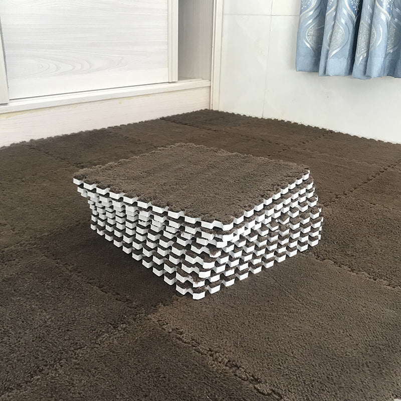 Carpet Floor Tile Level Loop Interlocking Non-Skid Carpet Tiles Clearhalo 'Carpet Tiles & Carpet Squares' 'carpet_tiles_carpet_squares' 'Flooring 'Home Improvement' 'home_improvement' 'home_improvement_carpet_tiles_carpet_squares' Walls and Ceiling' 6728588