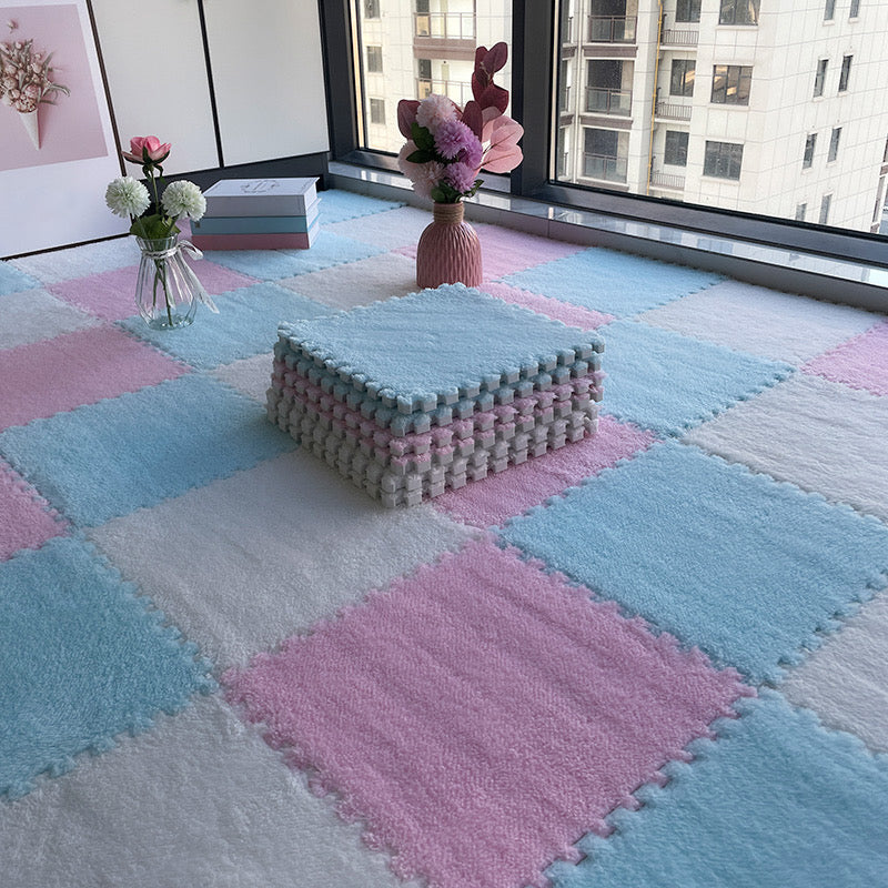 Multi-Color Level Loop Carpet Tile Non-Skid Interlocking Bedroom Carpet Tiles Light Blue-White Clearhalo 'Carpet Tiles & Carpet Squares' 'carpet_tiles_carpet_squares' 'Flooring 'Home Improvement' 'home_improvement' 'home_improvement_carpet_tiles_carpet_squares' Walls and Ceiling' 6728606