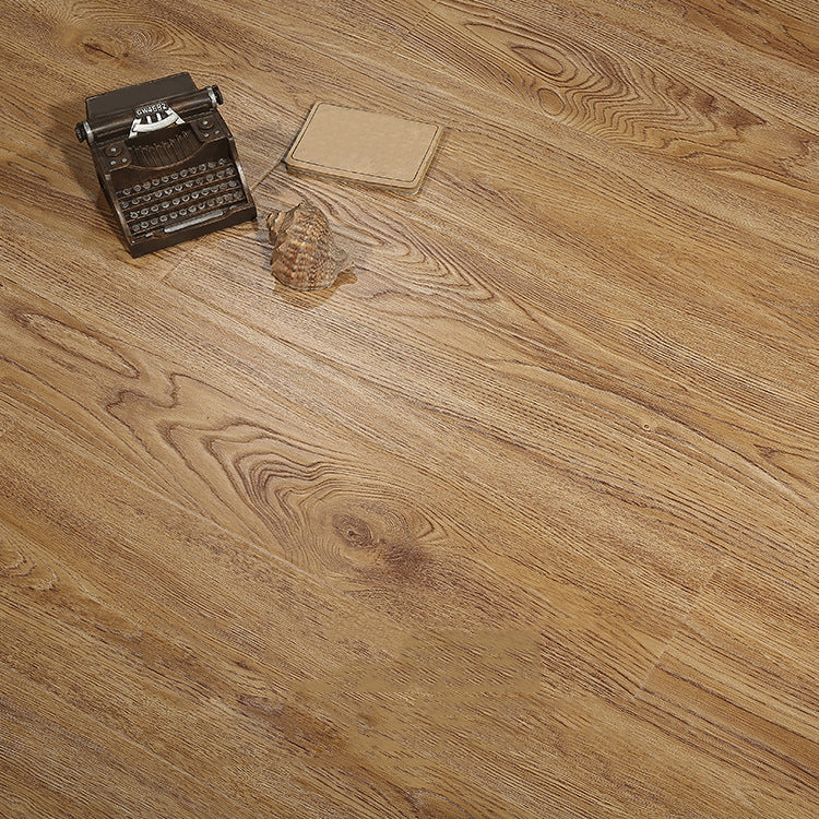 Brown Laminate Flooring Scratch Resistant Natural Oak Laminate with Click Lock Brown Clearhalo 'Flooring 'Home Improvement' 'home_improvement' 'home_improvement_laminate_flooring' 'Laminate Flooring' 'laminate_flooring' Walls and Ceiling' 6728827