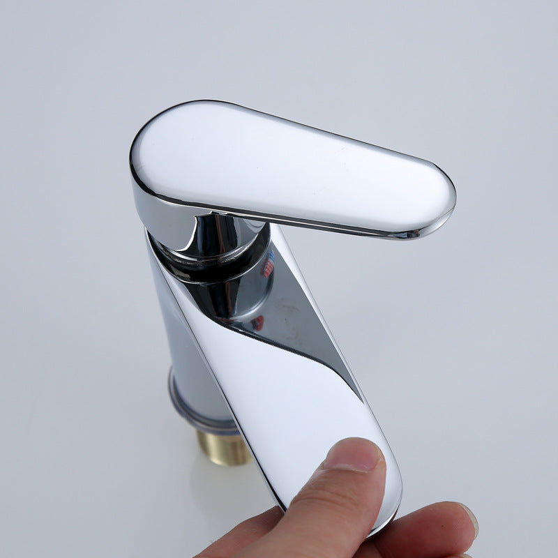 Modern Sink Faucet Solid Color Brass Basin Lavatory Faucet for Bathroom Clearhalo 'Bathroom Remodel & Bathroom Fixtures' 'Bathroom Sink Faucets' 'Bathroom Sinks & Faucet Components' 'bathroom_sink_faucets' 'Home Improvement' 'home_improvement' 'home_improvement_bathroom_sink_faucets' 6742643