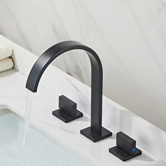 Modern Style Faucet Widespread Faucets with Double Cross Handles Clearhalo 'Bathroom Remodel & Bathroom Fixtures' 'Bathroom Sink Faucets' 'Bathroom Sinks & Faucet Components' 'bathroom_sink_faucets' 'Home Improvement' 'home_improvement' 'home_improvement_bathroom_sink_faucets' 6742849