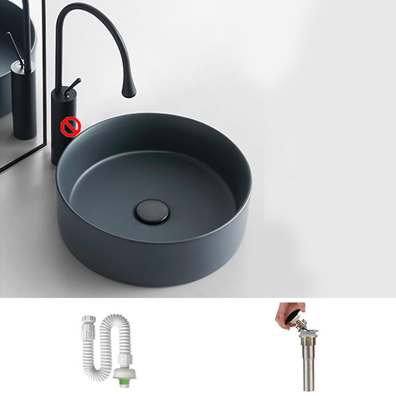 Bathroom Sink Oval Ceramic Basin Bathroom Sink with Drain Assembly 16"L x 16"W x 5"H Grey Sink Clearhalo 'Bathroom Remodel & Bathroom Fixtures' 'Bathroom Sinks & Faucet Components' 'Bathroom Sinks' 'bathroom_sink' 'Home Improvement' 'home_improvement' 'home_improvement_bathroom_sink' 6743502