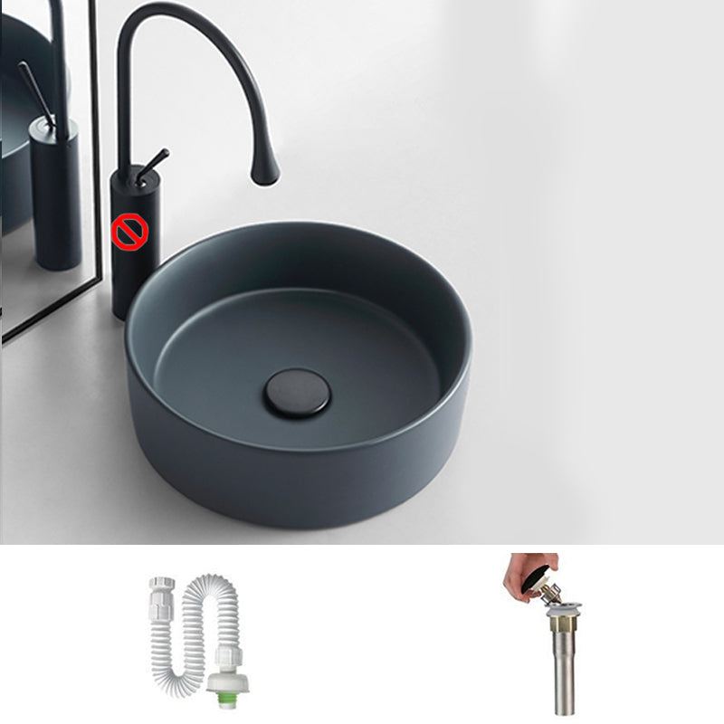 Bathroom Sink Oval Ceramic Basin Bathroom Sink with Drain Assembly 14"L x 14"W x 4"H Grey Sink Clearhalo 'Bathroom Remodel & Bathroom Fixtures' 'Bathroom Sinks & Faucet Components' 'Bathroom Sinks' 'bathroom_sink' 'Home Improvement' 'home_improvement' 'home_improvement_bathroom_sink' 6743503