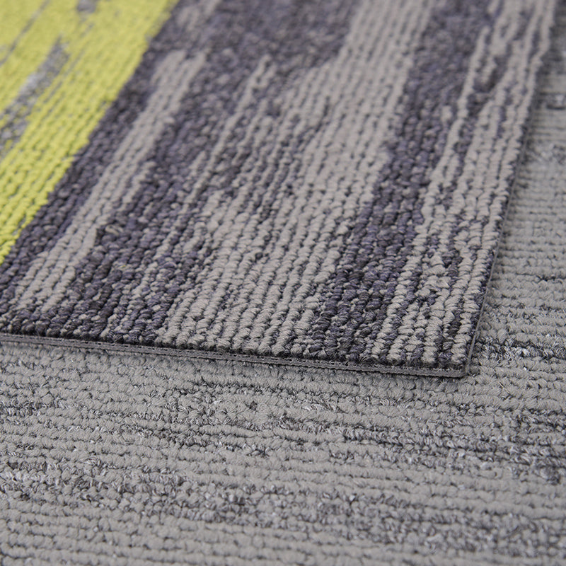 Carpet Tile Non-Skid Fade Resistant Gradient Loose Lay Carpet Tiles Bedroom Clearhalo 'Carpet Tiles & Carpet Squares' 'carpet_tiles_carpet_squares' 'Flooring 'Home Improvement' 'home_improvement' 'home_improvement_carpet_tiles_carpet_squares' Walls and Ceiling' 6744476