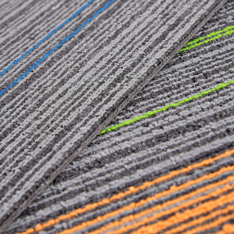 Carpet Tile Non-Skid Fade Resistant Gradient Loose Lay Carpet Tiles Living Room Clearhalo 'Carpet Tiles & Carpet Squares' 'carpet_tiles_carpet_squares' 'Flooring 'Home Improvement' 'home_improvement' 'home_improvement_carpet_tiles_carpet_squares' Walls and Ceiling' 6756186