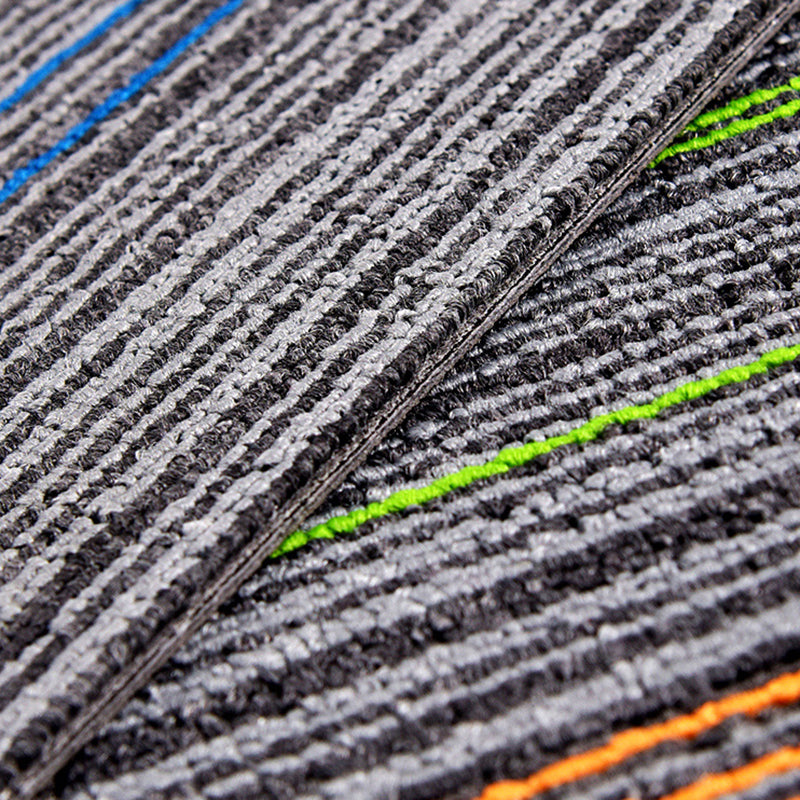 Carpet Tile Non-Skid Fade Resistant Gradient Loose Lay Carpet Tiles Living Room Clearhalo 'Carpet Tiles & Carpet Squares' 'carpet_tiles_carpet_squares' 'Flooring 'Home Improvement' 'home_improvement' 'home_improvement_carpet_tiles_carpet_squares' Walls and Ceiling' 6756191