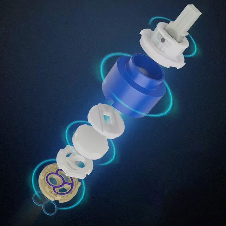 Contemporary Single Lever Kitchen Faucet 1-Hold Water Faucet with Pull out Sprayer Clearhalo 'Home Improvement' 'home_improvement' 'home_improvement_kitchen_faucets' 'Kitchen Faucets' 'Kitchen Remodel & Kitchen Fixtures' 'Kitchen Sinks & Faucet Components' 'kitchen_faucets' 6756382