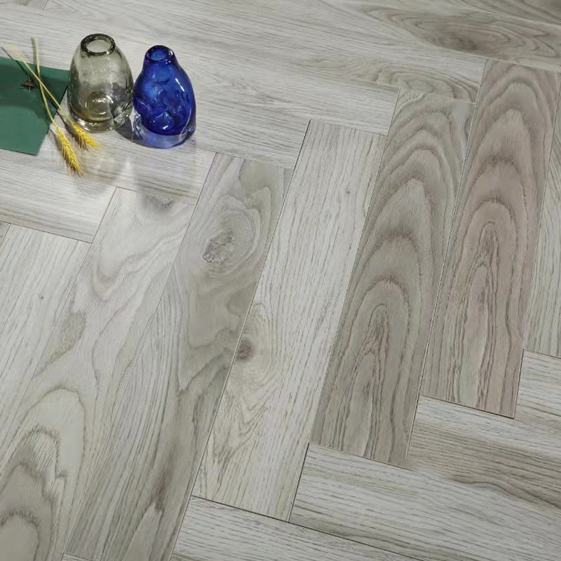 Slip Resistant Laminate Floor Wooden Laminate Plank Flooring Light Gray Clearhalo 'Flooring 'Home Improvement' 'home_improvement' 'home_improvement_laminate_flooring' 'Laminate Flooring' 'laminate_flooring' Walls and Ceiling' 6756955