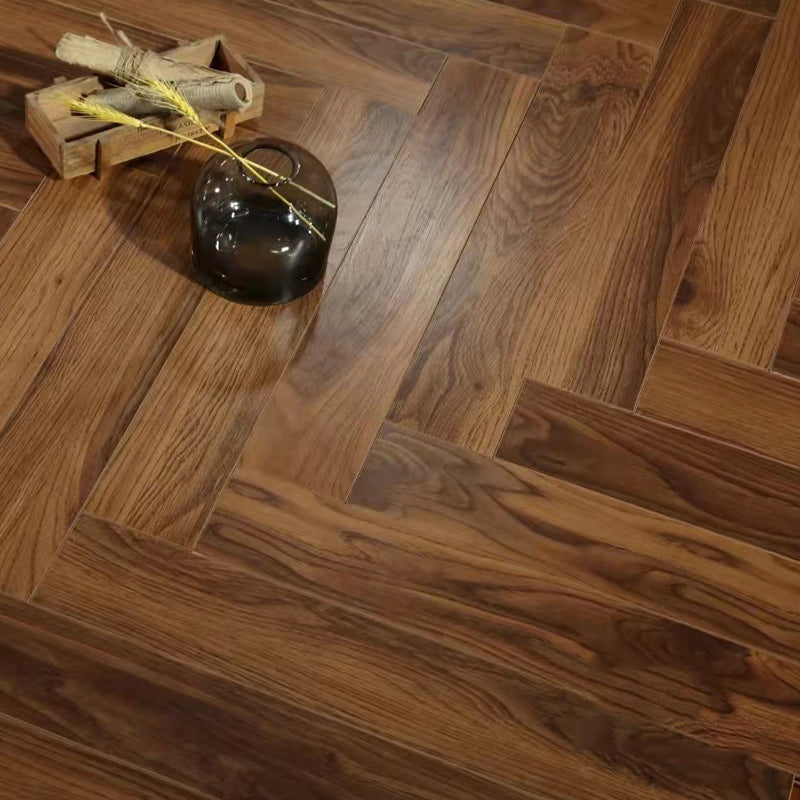 Slip Resistant Laminate Floor Wooden Laminate Plank Flooring Dark Brown Clearhalo 'Flooring 'Home Improvement' 'home_improvement' 'home_improvement_laminate_flooring' 'Laminate Flooring' 'laminate_flooring' Walls and Ceiling' 6756958