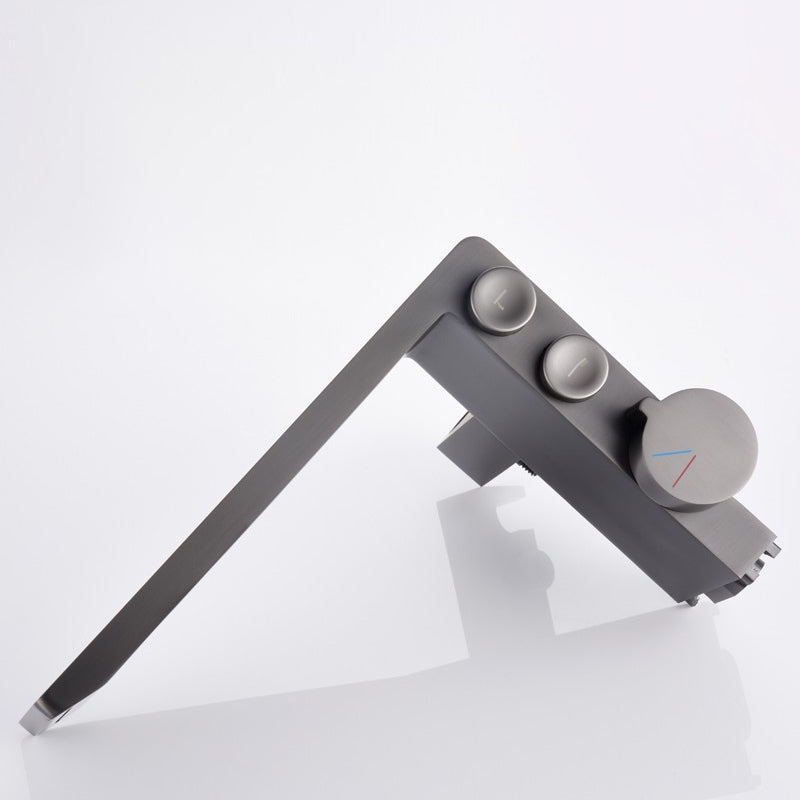 Modern Floor Mounted Metal Freestanding Tub Filler One Handle Freestanding Bathtub Faucet Clearhalo 'Bathroom Remodel & Bathroom Fixtures' 'Bathtub Faucets' 'bathtub_faucets' 'Home Improvement' 'home_improvement' 'home_improvement_bathtub_faucets' 6757852