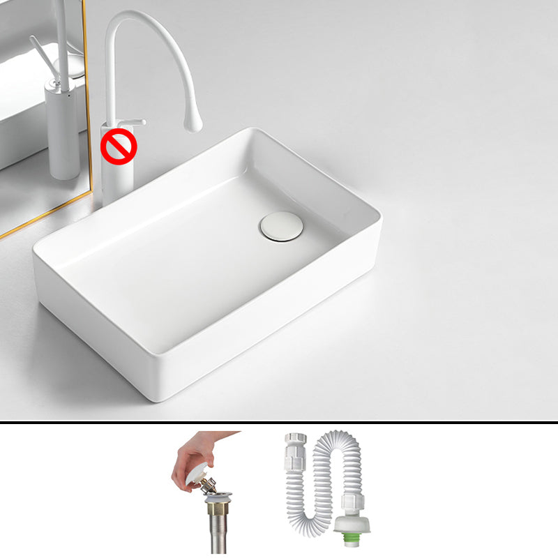 Modern Bathroom Sink Porcelain Solid Color Rectangular Vessel Bathroom Sink 20"L x 13"W x 5"H Sink Clearhalo 'Bathroom Remodel & Bathroom Fixtures' 'Bathroom Sinks & Faucet Components' 'Bathroom Sinks' 'bathroom_sink' 'Home Improvement' 'home_improvement' 'home_improvement_bathroom_sink' 6757934