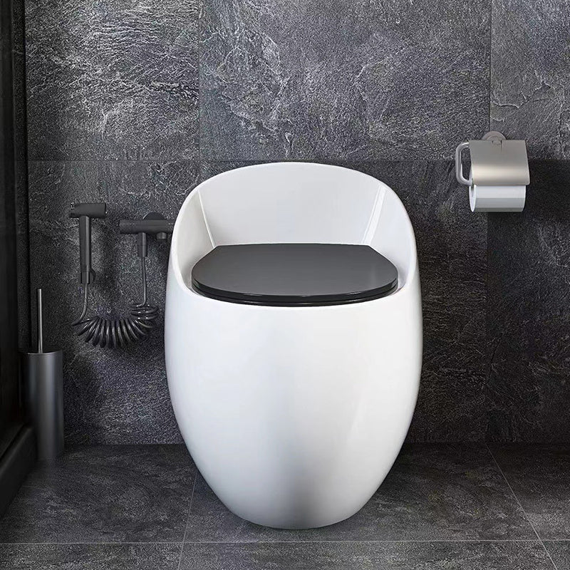 Modern Skirted One Piece Toilet Floor Mounted Flush Toilet with Toilet Seat Clearhalo 'Bathroom Remodel & Bathroom Fixtures' 'Home Improvement' 'home_improvement' 'home_improvement_toilets' 'Toilets & Bidets' 'Toilets' 6764834
