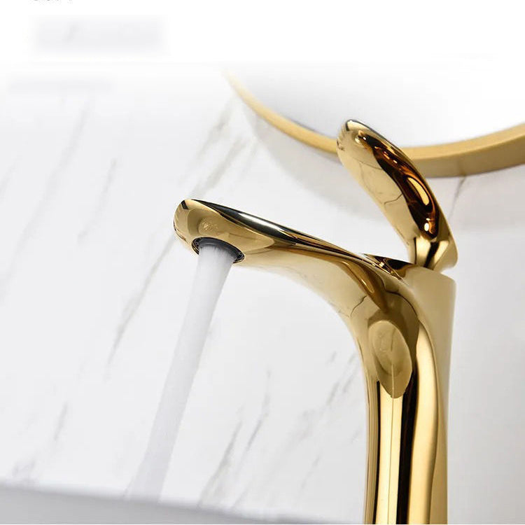 Glam Style Faucet One Lever Handle Vessel Sink Bathroom Faucet Clearhalo 'Bathroom Remodel & Bathroom Fixtures' 'Bathroom Sink Faucets' 'Bathroom Sinks & Faucet Components' 'bathroom_sink_faucets' 'Home Improvement' 'home_improvement' 'home_improvement_bathroom_sink_faucets' 6771320