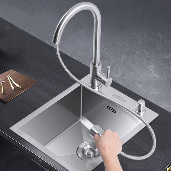 Classic Style Kitchen Sink Drop-In Stainless Steel Corrosion Resistant Kitchen Sink 15"L x 18"W x 9"H Sink with Faucet Pull Out Faucet Clearhalo 'Home Improvement' 'home_improvement' 'home_improvement_kitchen_sinks' 'Kitchen Remodel & Kitchen Fixtures' 'Kitchen Sinks & Faucet Components' 'Kitchen Sinks' 'kitchen_sinks' 6771917