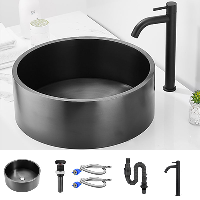 Modern Bathroom Sink Metal Round Vessel Bathroom Sink with Pop-Up Drain Single Cooling Tap Sink with Faucet Clearhalo 'Bathroom Remodel & Bathroom Fixtures' 'Bathroom Sinks & Faucet Components' 'Bathroom Sinks' 'bathroom_sink' 'Home Improvement' 'home_improvement' 'home_improvement_bathroom_sink' 6772354
