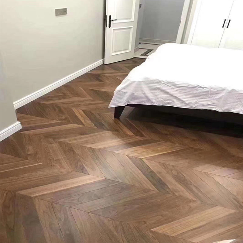Laminate Plank Flooring Stain Resistant Wooden Laminate Floor Brown Clearhalo 'Flooring 'Home Improvement' 'home_improvement' 'home_improvement_laminate_flooring' 'Laminate Flooring' 'laminate_flooring' Walls and Ceiling' 6773137