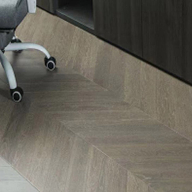 Laminate Plank Flooring Stain Resistant Wooden Laminate Floor Dark Gray Clearhalo 'Flooring 'Home Improvement' 'home_improvement' 'home_improvement_laminate_flooring' 'Laminate Flooring' 'laminate_flooring' Walls and Ceiling' 6773147