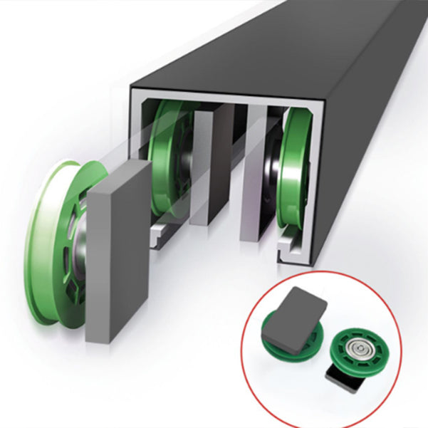 Simple In-line Shower Bath Door Glass and Metal Bathroom Shower Door Clearhalo 'Bathroom Remodel & Bathroom Fixtures' 'Home Improvement' 'home_improvement' 'home_improvement_shower_tub_doors' 'Shower and Tub Doors' 'shower_tub_doors' 'Showers & Bathtubs' 6776780