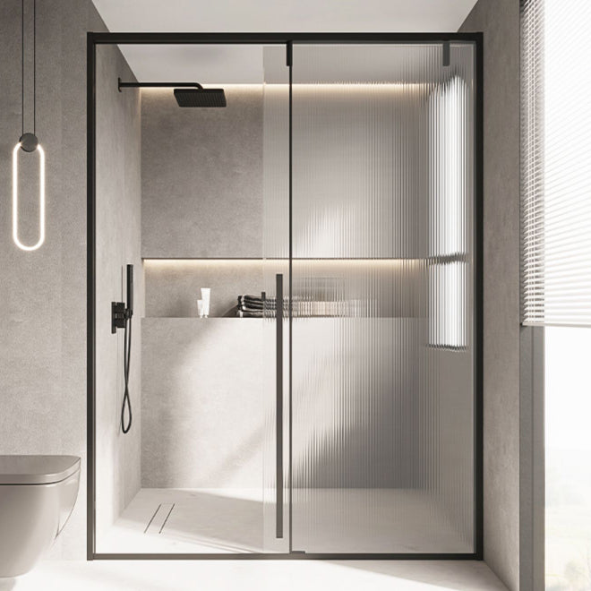 Glass and Metal Shower Door Simple One-Line Shower Black Bath Door Clearhalo 'Bathroom Remodel & Bathroom Fixtures' 'Home Improvement' 'home_improvement' 'home_improvement_shower_tub_doors' 'Shower and Tub Doors' 'shower_tub_doors' 'Showers & Bathtubs' 6777784