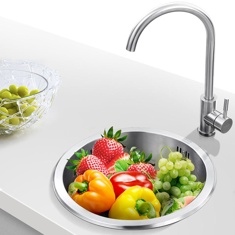 Contemporary Kitchen Sink Stainless Steel Single Bowl Kitchen Sink Clearhalo 'Home Improvement' 'home_improvement' 'home_improvement_kitchen_sinks' 'Kitchen Remodel & Kitchen Fixtures' 'Kitchen Sinks & Faucet Components' 'Kitchen Sinks' 'kitchen_sinks' 6786781