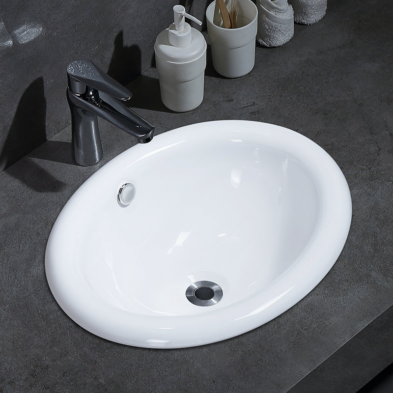 Contemporary Bathroom Sink Porcelain Oval-Shape Drop-in Bathroom Sink without Faucet Clearhalo 'Bathroom Remodel & Bathroom Fixtures' 'Bathroom Sinks & Faucet Components' 'Bathroom Sinks' 'bathroom_sink' 'Home Improvement' 'home_improvement' 'home_improvement_bathroom_sink' 6786880