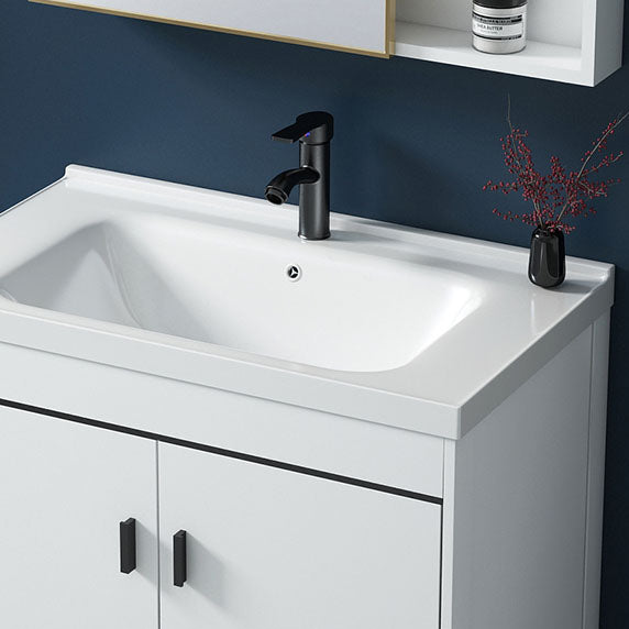 Modern Sink Vanity Free-standing Standard White Vanity Cabinet Clearhalo 'Bathroom Remodel & Bathroom Fixtures' 'Bathroom Vanities' 'bathroom_vanities' 'Home Improvement' 'home_improvement' 'home_improvement_bathroom_vanities' 6787157