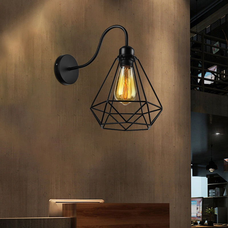 Metal Square/Diamond Cage Wall Lighting Vintage Industrial 1 Head Restaurant Wall Sconce Lighting in Black Clearhalo 'Art deco wall lights' 'Cast Iron' 'Glass' 'Industrial wall lights' 'Industrial' 'Middle century wall lights' 'Modern' 'Rustic wall lights' 'Tiffany' 'Traditional wall lights' 'Wall Lamps & Sconces' 'Wall Lights' Lighting' 679094
