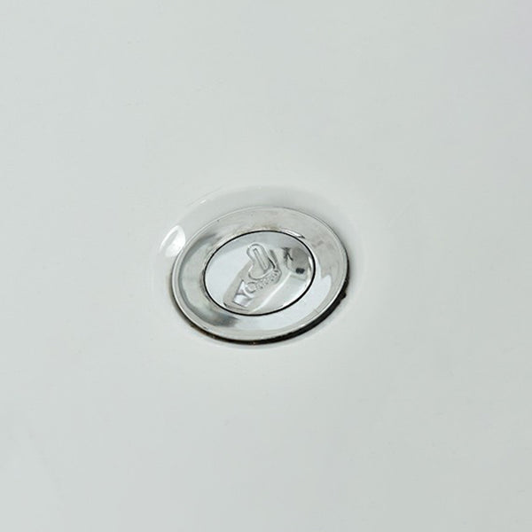 Modern Soaking Freestanding Bath Tub Acrylic Oval Bathtub with Overflow Trim Clearhalo 'Bathroom Remodel & Bathroom Fixtures' 'Bathtubs' 'Home Improvement' 'home_improvement' 'home_improvement_bathtubs' 'Showers & Bathtubs' 6795843