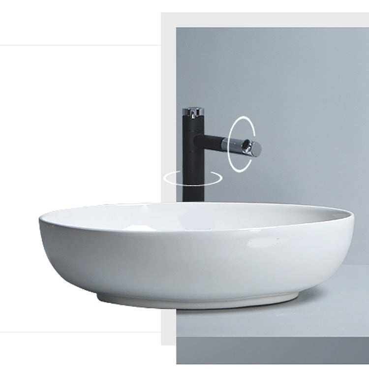 Modern Bathroom Sink Porcelain Round Vessel Lavatory Sink with Pop-Up Drain Clearhalo 'Bathroom Remodel & Bathroom Fixtures' 'Bathroom Sinks & Faucet Components' 'Bathroom Sinks' 'bathroom_sink' 'Home Improvement' 'home_improvement' 'home_improvement_bathroom_sink' 6800418