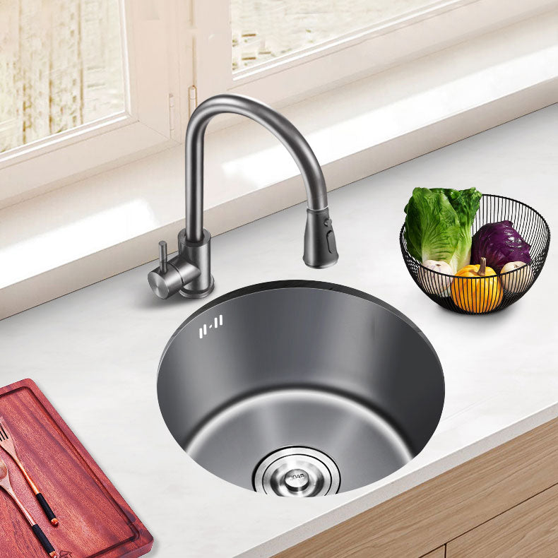 Modern Style Kitchen Sink Stainless Steel Round Shape Kitchen Sink Clearhalo 'Home Improvement' 'home_improvement' 'home_improvement_kitchen_sinks' 'Kitchen Remodel & Kitchen Fixtures' 'Kitchen Sinks & Faucet Components' 'Kitchen Sinks' 'kitchen_sinks' 6818175