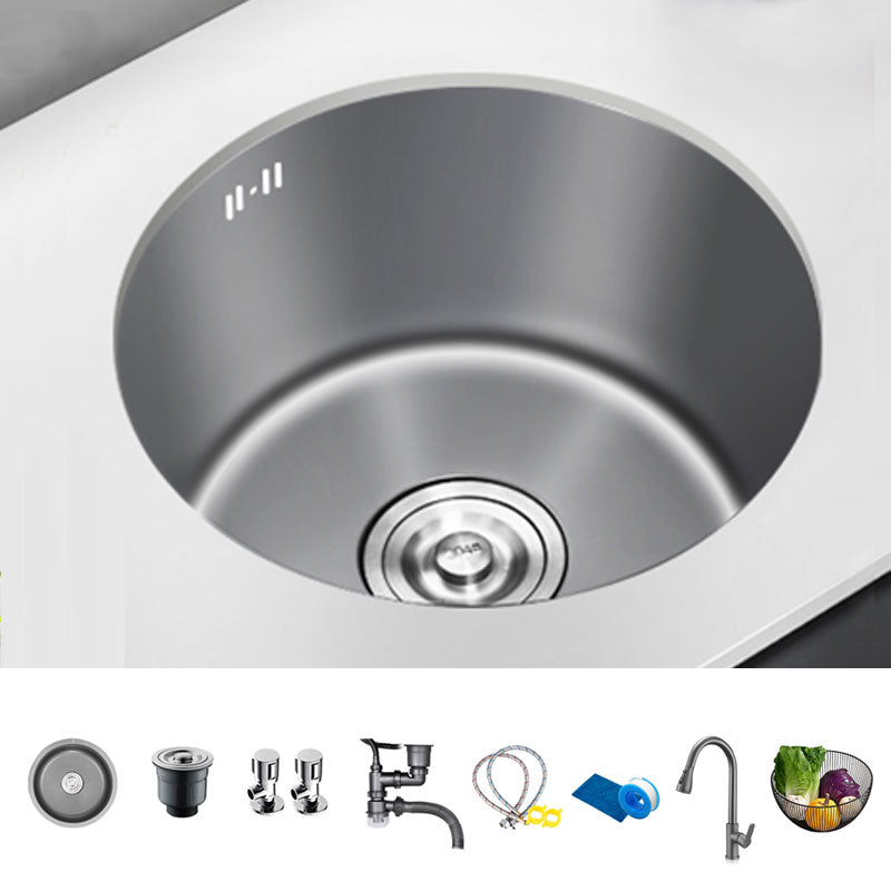 Modern Style Kitchen Sink Stainless Steel Round Shape Kitchen Sink Sink with Faucet Pull Out Faucet Clearhalo 'Home Improvement' 'home_improvement' 'home_improvement_kitchen_sinks' 'Kitchen Remodel & Kitchen Fixtures' 'Kitchen Sinks & Faucet Components' 'Kitchen Sinks' 'kitchen_sinks' 6818181