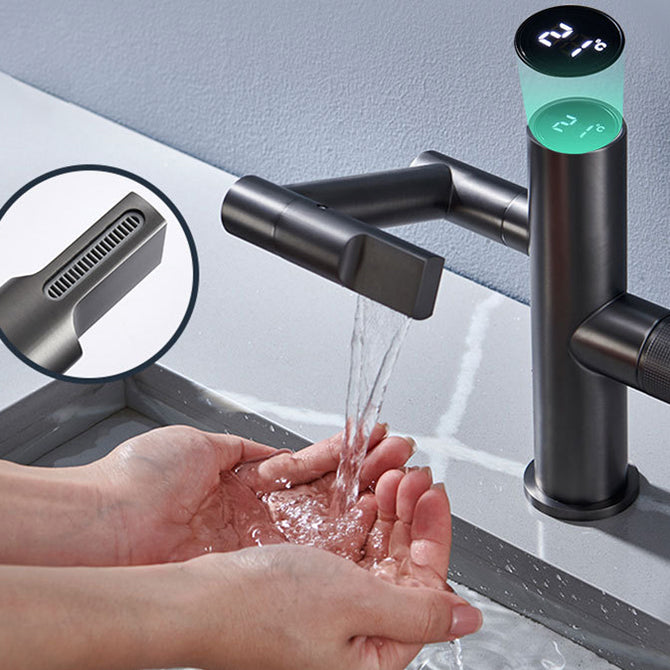 Basic Sink Faucet Knob Handle Copper Bathroom Faucet with Digital Display Screen Led Clearhalo 'Bathroom Remodel & Bathroom Fixtures' 'Bathroom Sink Faucets' 'Bathroom Sinks & Faucet Components' 'bathroom_sink_faucets' 'Home Improvement' 'home_improvement' 'home_improvement_bathroom_sink_faucets' 6818315