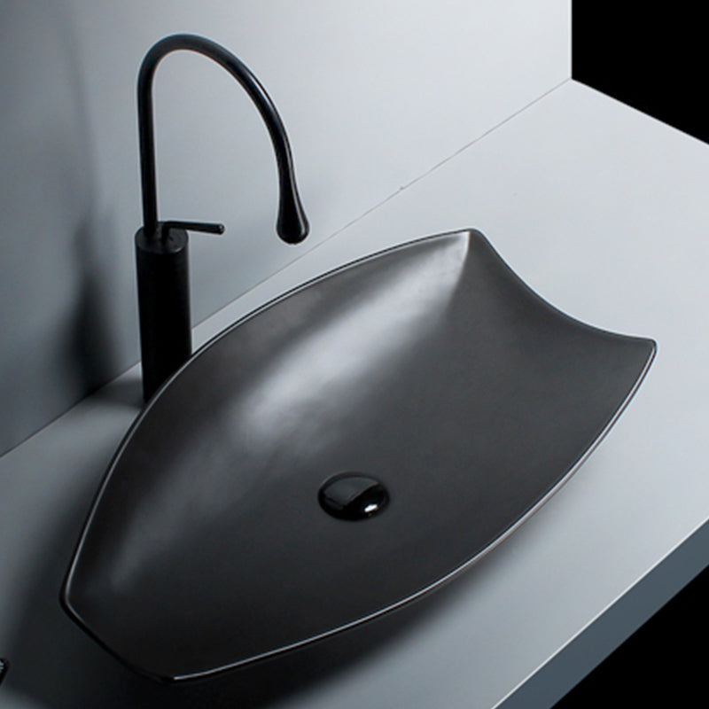Modern Vessel Bathroom Sink Specialty with Basin Vessel Sink(Not Included Faucet) Clearhalo 'Bathroom Remodel & Bathroom Fixtures' 'Bathroom Sinks & Faucet Components' 'Bathroom Sinks' 'bathroom_sink' 'Home Improvement' 'home_improvement' 'home_improvement_bathroom_sink' 6818795