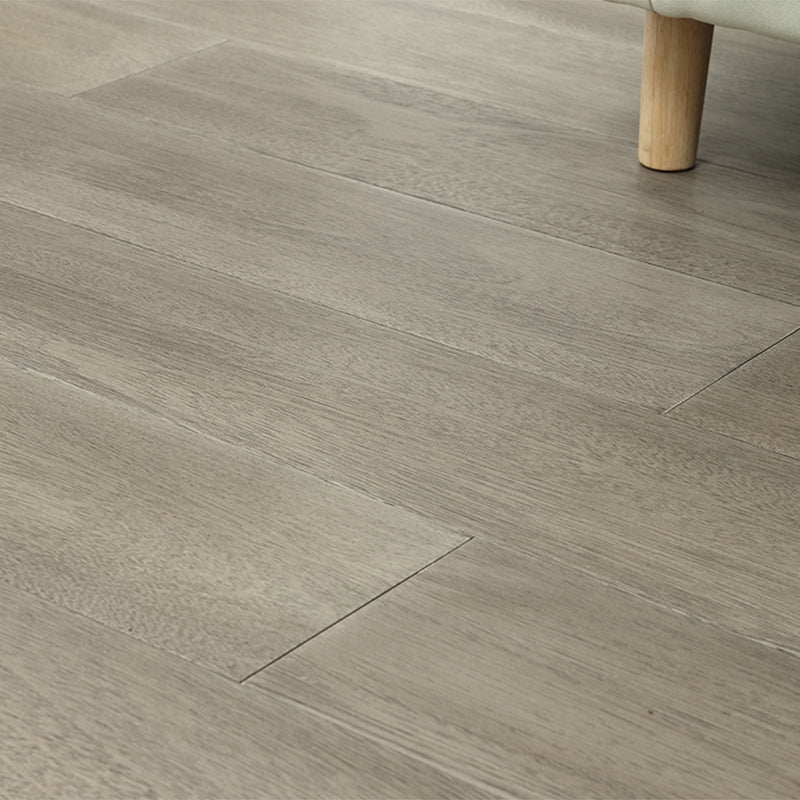 Modern Laminate Floor Wooden Laminate Floor with Scratch Resistant Clearhalo 'Flooring 'Home Improvement' 'home_improvement' 'home_improvement_laminate_flooring' 'Laminate Flooring' 'laminate_flooring' Walls and Ceiling' 6818965