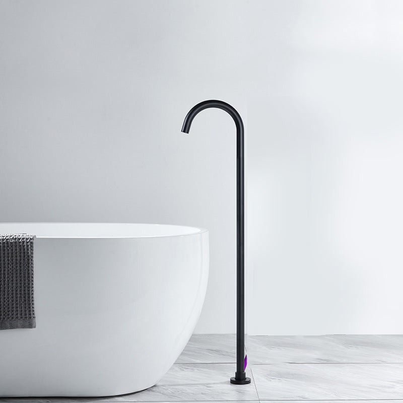 Modern Freestanding Tub Filler Copper Trim Floor Mounted Tub Filler Clearhalo 'Bathroom Remodel & Bathroom Fixtures' 'Bathtub Faucets' 'bathtub_faucets' 'Home Improvement' 'home_improvement' 'home_improvement_bathtub_faucets' 6823367