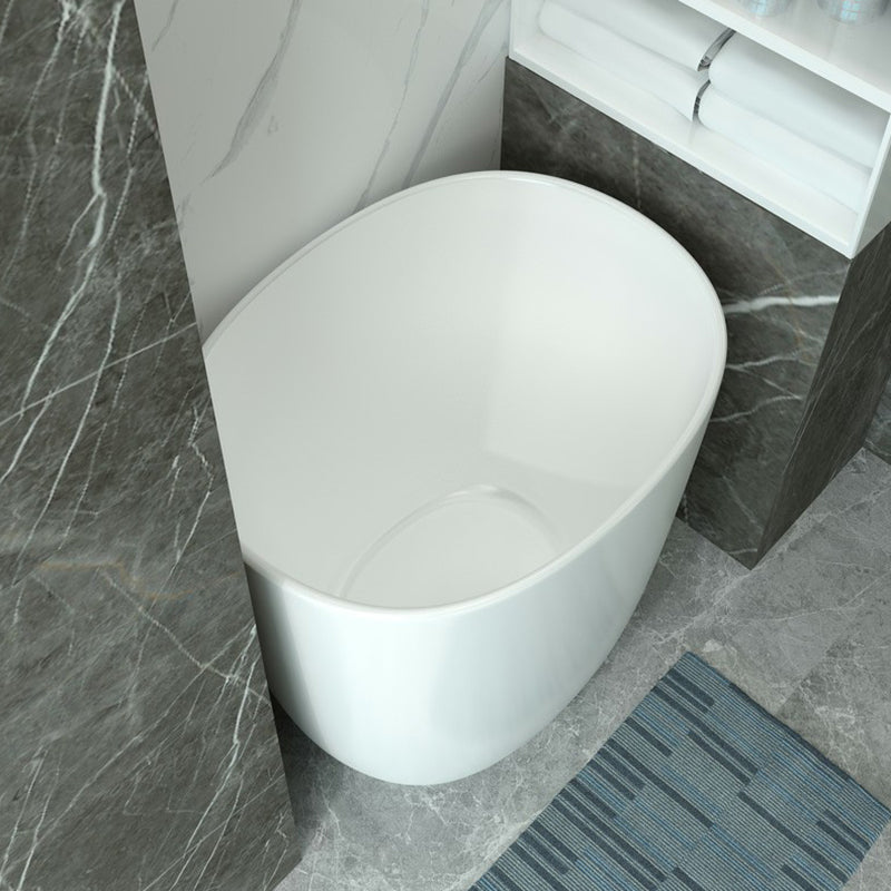 Modern Style Freestanding Bath Tub Acrylic Round Bathtub in White Clearhalo 'Bathroom Remodel & Bathroom Fixtures' 'Bathtubs' 'Home Improvement' 'home_improvement' 'home_improvement_bathtubs' 'Showers & Bathtubs' 6824508